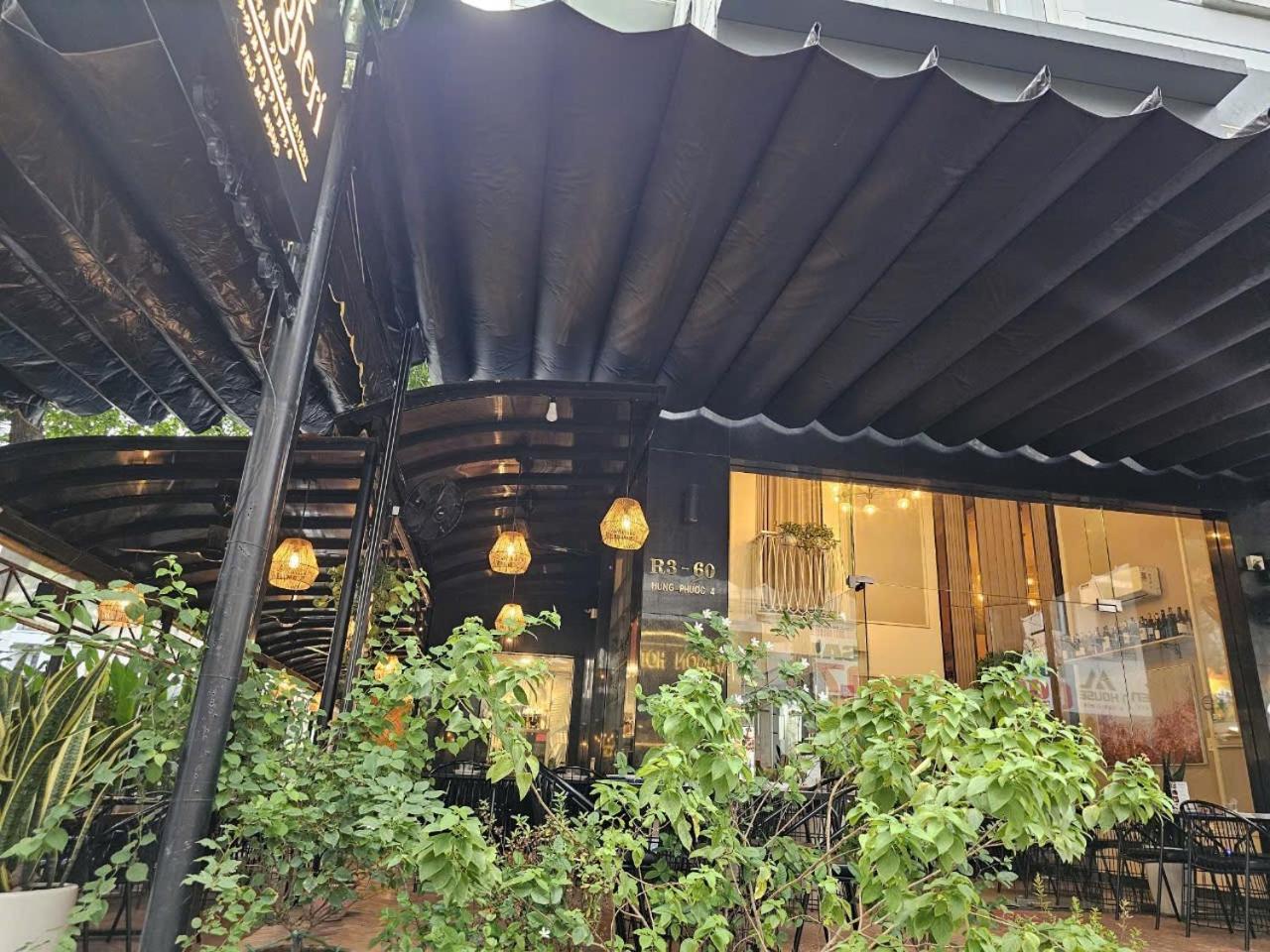 Bed & Breakfast Phu My Hung *
